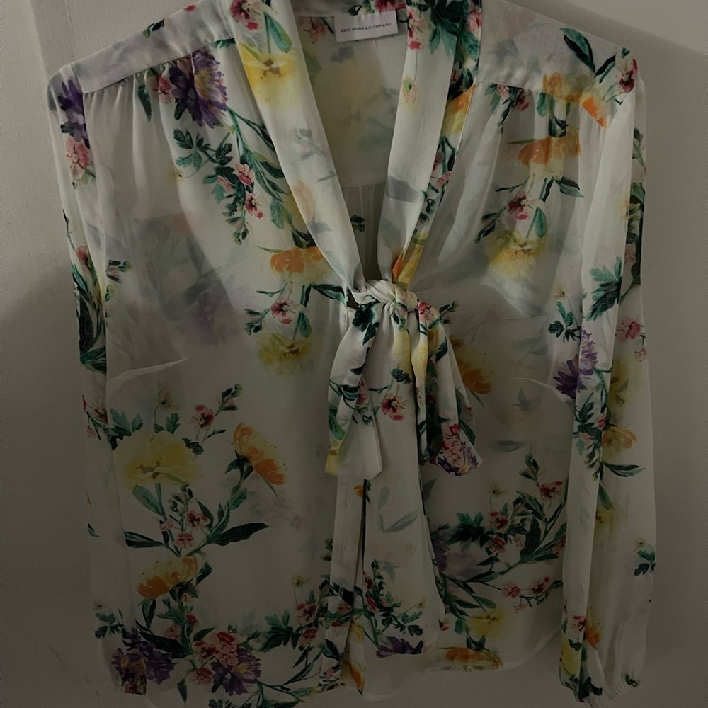 Women’s floral button down blouse